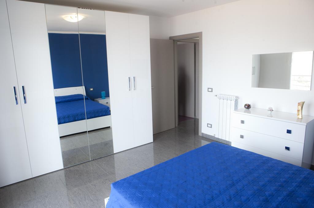 Case Vacanze Adelaide تْشيفالو المظهر الخارجي الصورة
