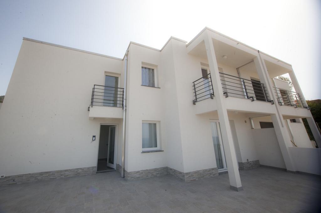 Case Vacanze Adelaide تْشيفالو الغرفة الصورة
