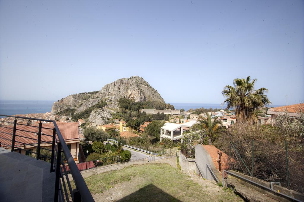Case Vacanze Adelaide تْشيفالو المظهر الخارجي الصورة